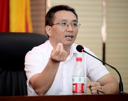 第四个农民丰收节“金秋消费季”启动，拼多多“首播”选中洪泽湖大闸蟹(1)2001.png
