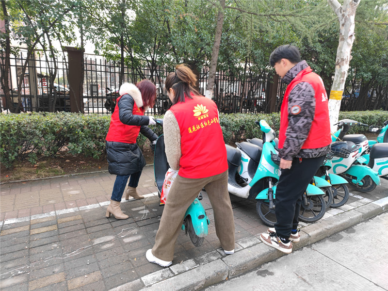 汇林园：红色小管家参与社区治理 (2).jpg