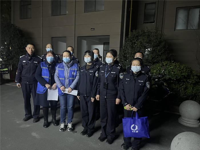 94c10ea68fa8b6187e99affde6c3ef9_副本.jpg