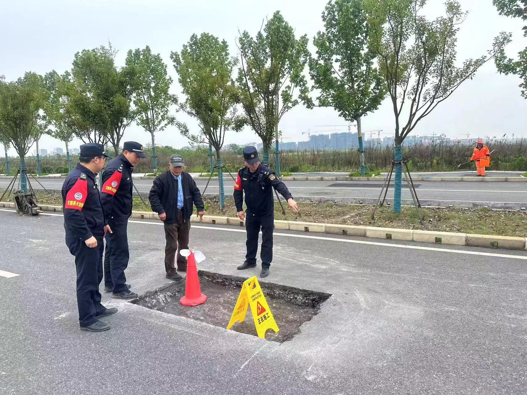 瞿其政工作照1.jpg