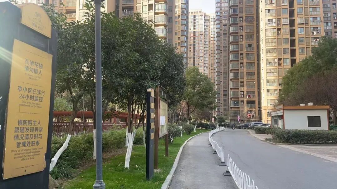 1764323210664096070.jpg 640 (10).jpg